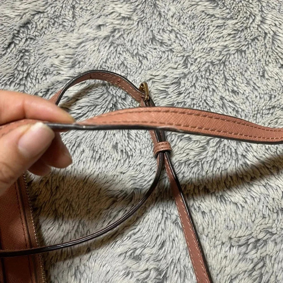 Michael Kors Pink Crossbody Jet Set Purse Saffiano Leather - Picture 8 of 12